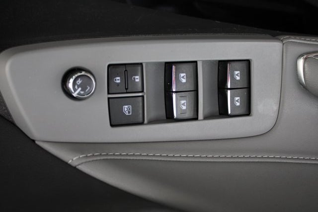 2019 Toyota Avalon Hybrid Base