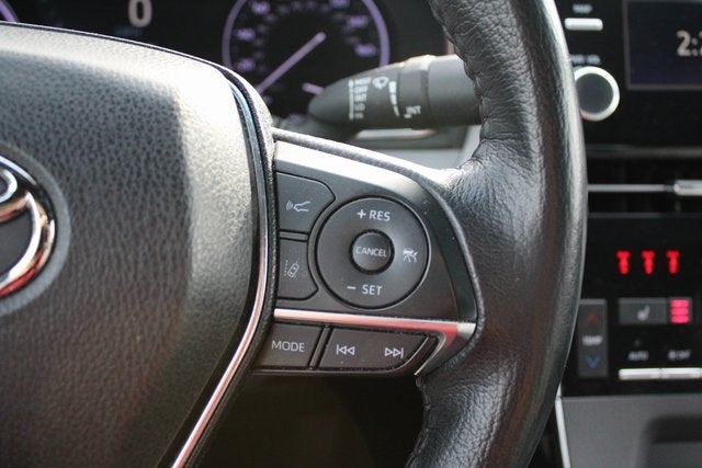 2019 Toyota Avalon Hybrid Base