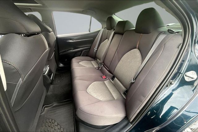 2020 Toyota Camry Hybrid LE