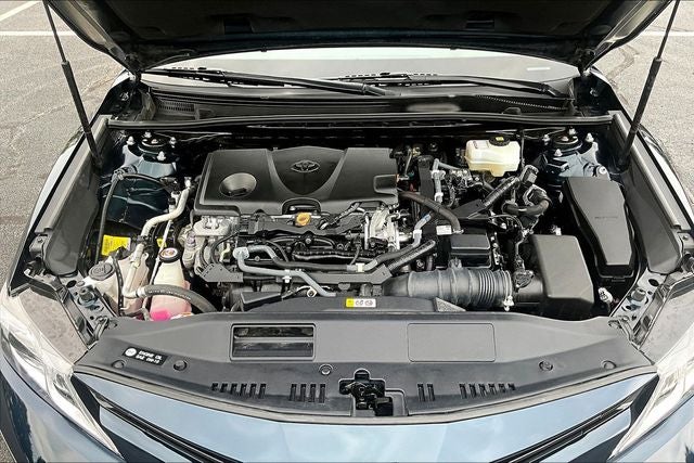2020 Toyota Camry Hybrid LE
