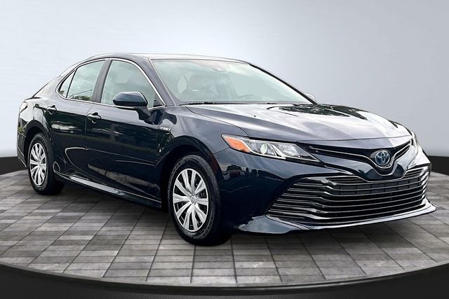 2020 Toyota Camry Hybrid LE