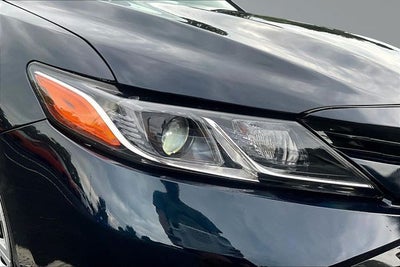 2020 Toyota Camry Hybrid LE