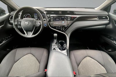 2020 Toyota Camry Hybrid LE