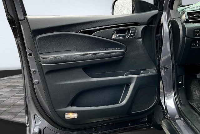 2022 Honda Pilot Touring 7 Passenger
