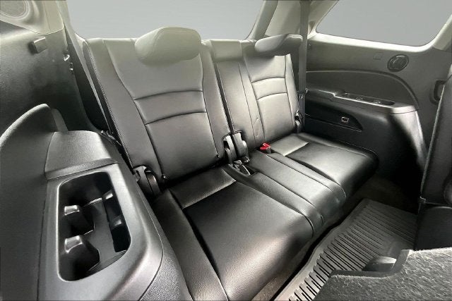 2022 Honda Pilot Touring 7 Passenger