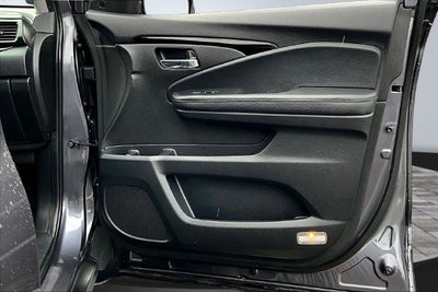 2022 Honda Pilot Touring 7 Passenger