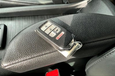 2022 Honda Pilot Touring 7 Passenger