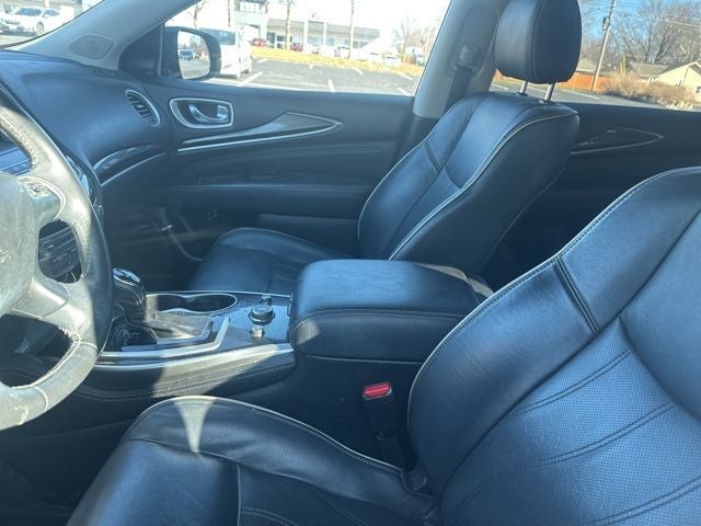 2019 INFINITI QX60 LUXE