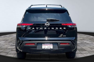 2025 Nissan Pathfinder SV