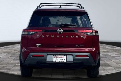 2026 Nissan Pathfinder SL