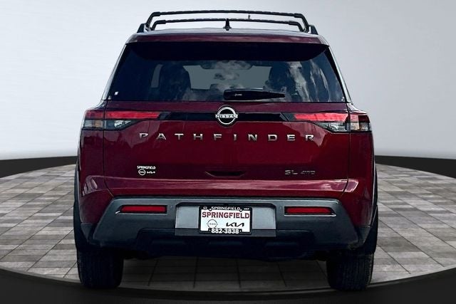 2026 Nissan Pathfinder SL