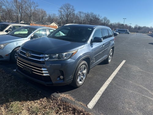2017 Toyota Highlander Base