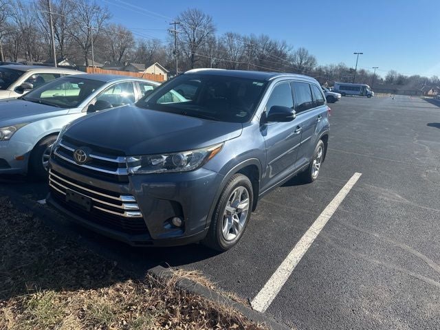 2017 Toyota Highlander Base