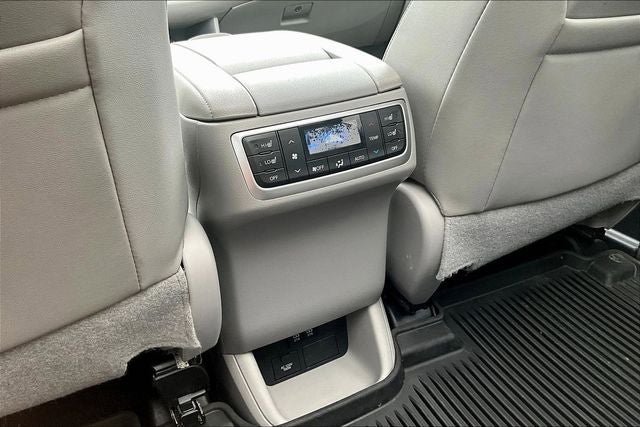 2019 Toyota Highlander Limited Platinum
