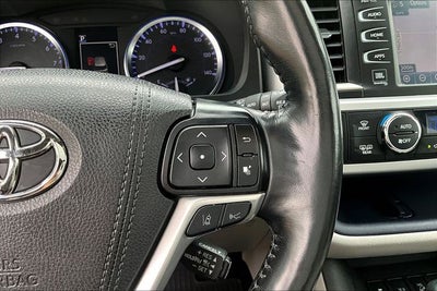 2019 Toyota Highlander Limited Platinum