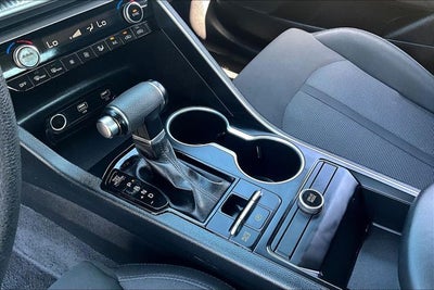 2022 Kia K5 LXS