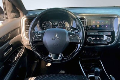 2018 Mitsubishi Outlander Base