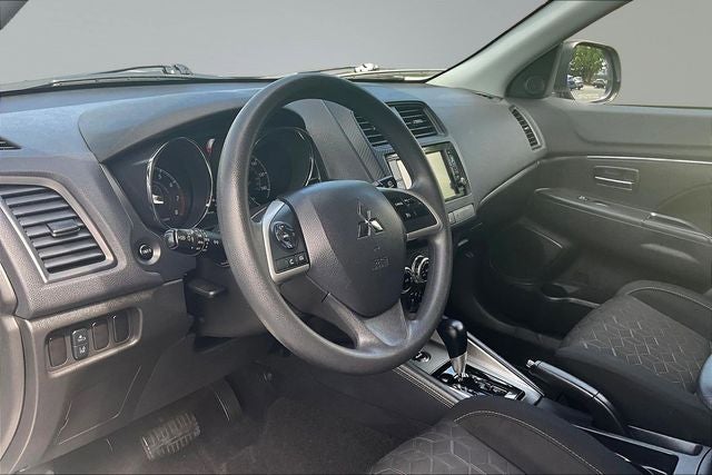 2025 Mitsubishi Outlander Sport Base