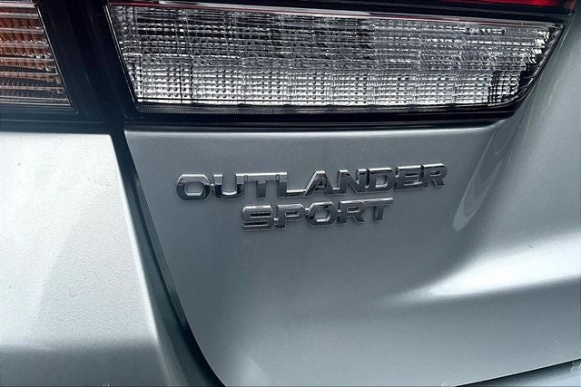 2025 Mitsubishi Outlander Sport Base
