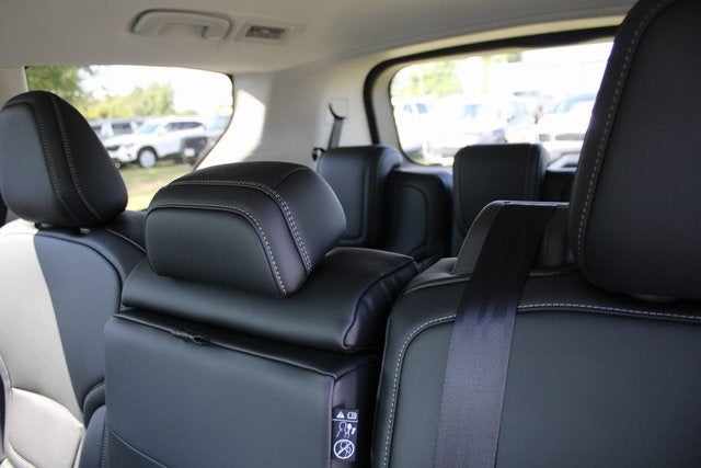 2026 Nissan Armada SV