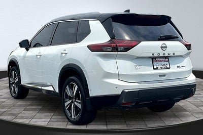 2025 Nissan Rogue SL