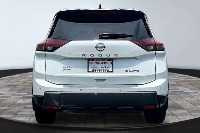 2025 Nissan Rogue SL