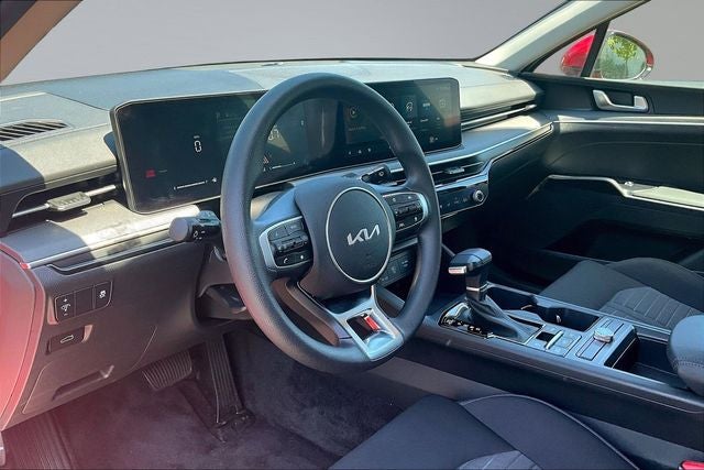 2025 Kia K5 LXS