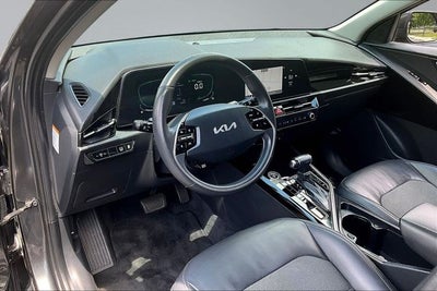 2023 Kia Niro EX