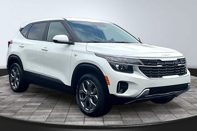 2024 Kia Seltos LX