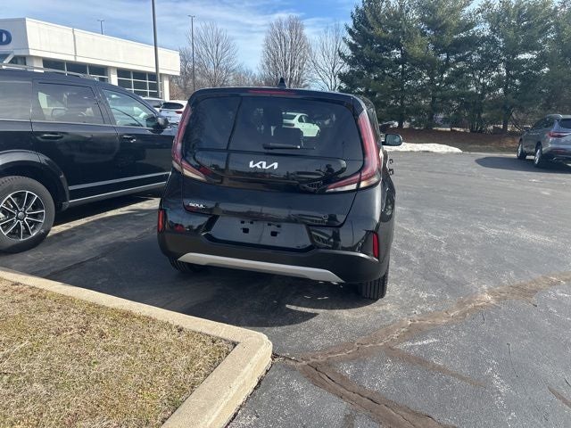 2024 Kia Soul LX