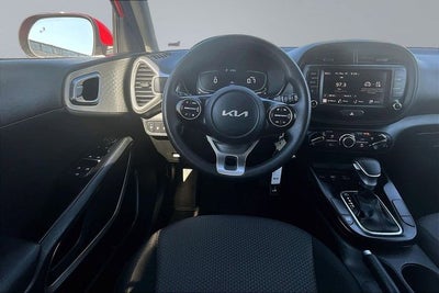 2024 Kia Soul LX