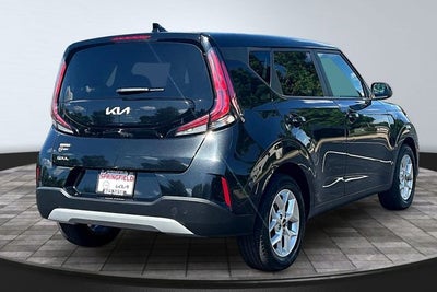 2024 Kia Soul LX