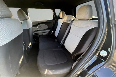 2017 Kia Soul Base