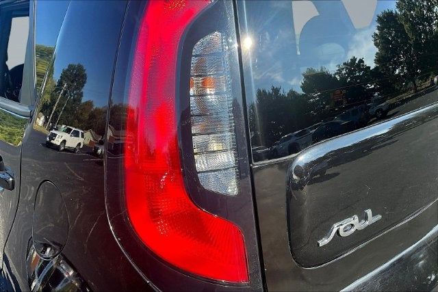 2017 Kia Soul Base