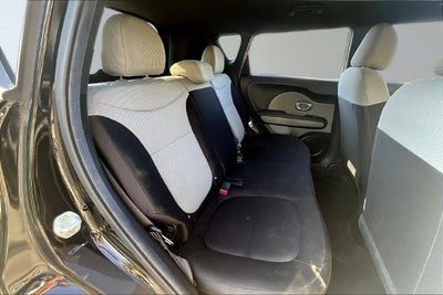 2017 Kia Soul Base