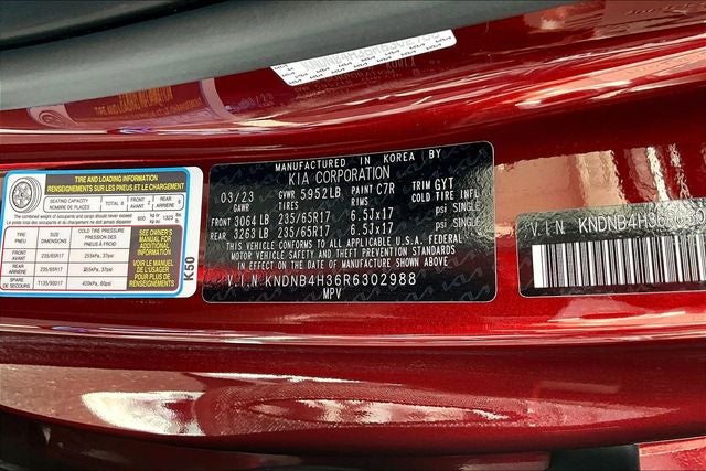 2024 Kia Carnival LX