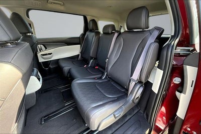 2024 Kia Carnival LX