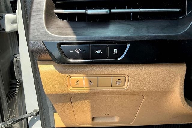 2022 Kia Carnival EX