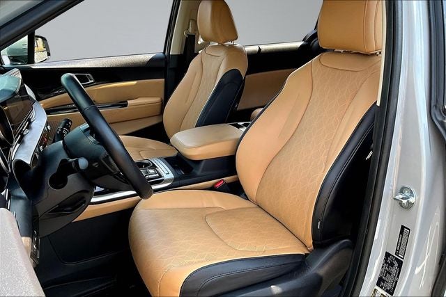 2022 Kia Carnival EX