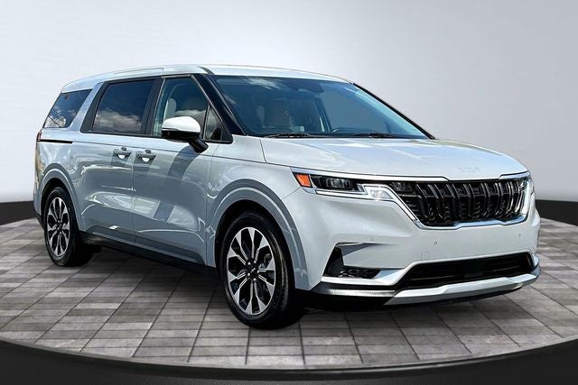 2022 Kia Carnival EX