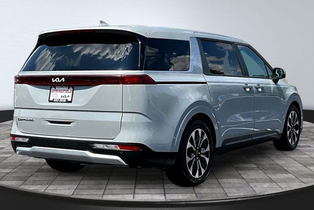 2022 Kia Carnival EX