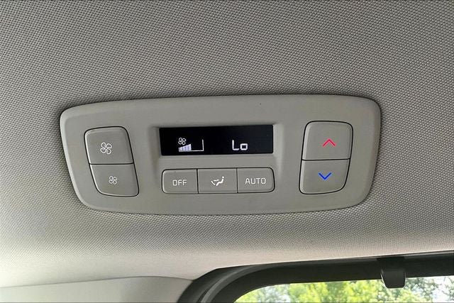 2022 Kia Carnival EX