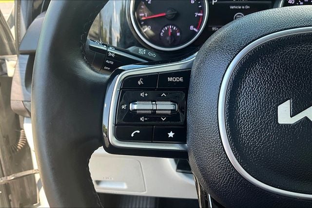 2022 Kia Carnival EX