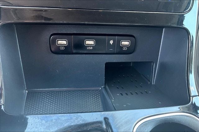 2022 Kia Carnival EX