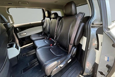 2022 Kia Carnival EX