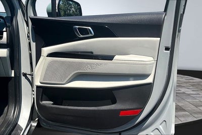 2022 Kia Carnival EX