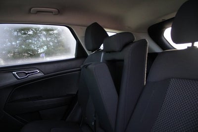 2024 Kia Sportage Hybrid LX