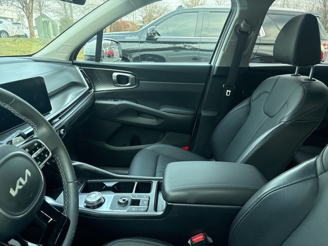 2025 Kia Sorento Hybrid EX