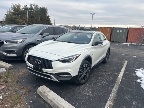 2018 INFINITI QX30 ESSENTIAL